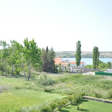 Smilja Apartmán *