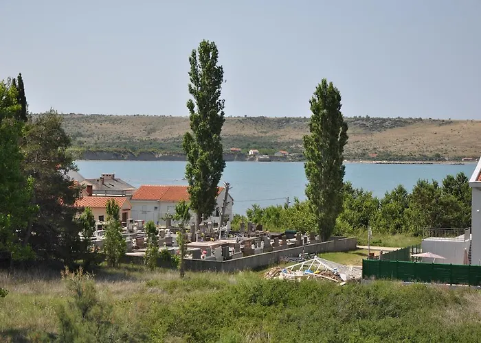 Smilja 아파트 Ljubač